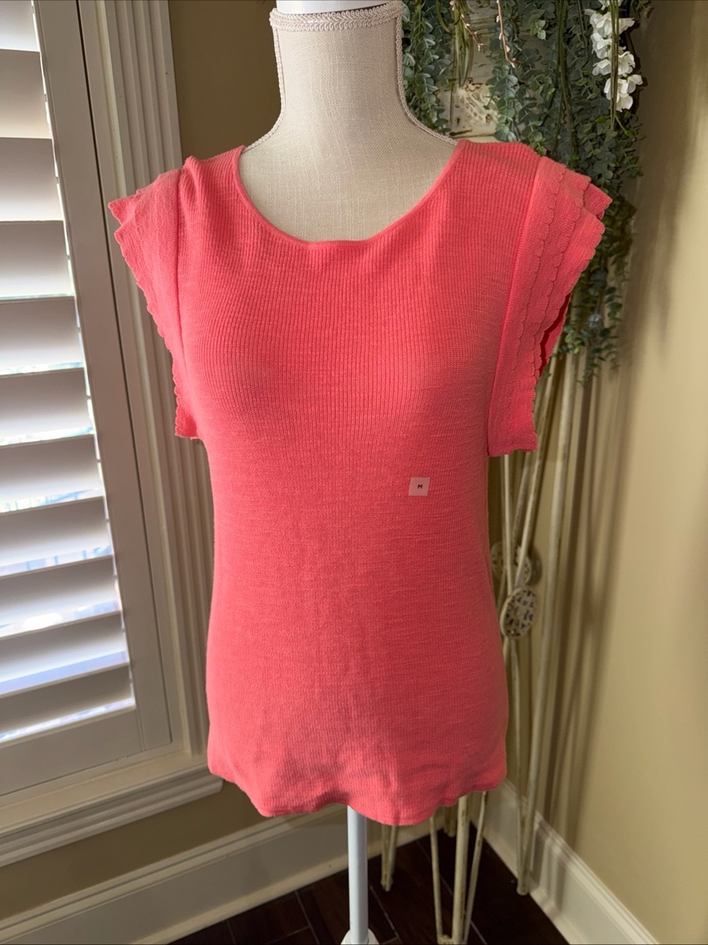 Ann Taylor Factory Flutter Ruffle Sleeved Sweater Size M Cotton Coral New